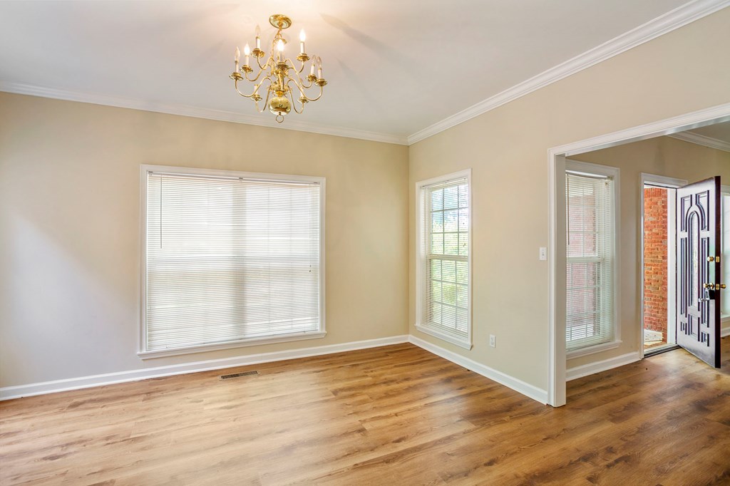 271 Woodlawn Drive