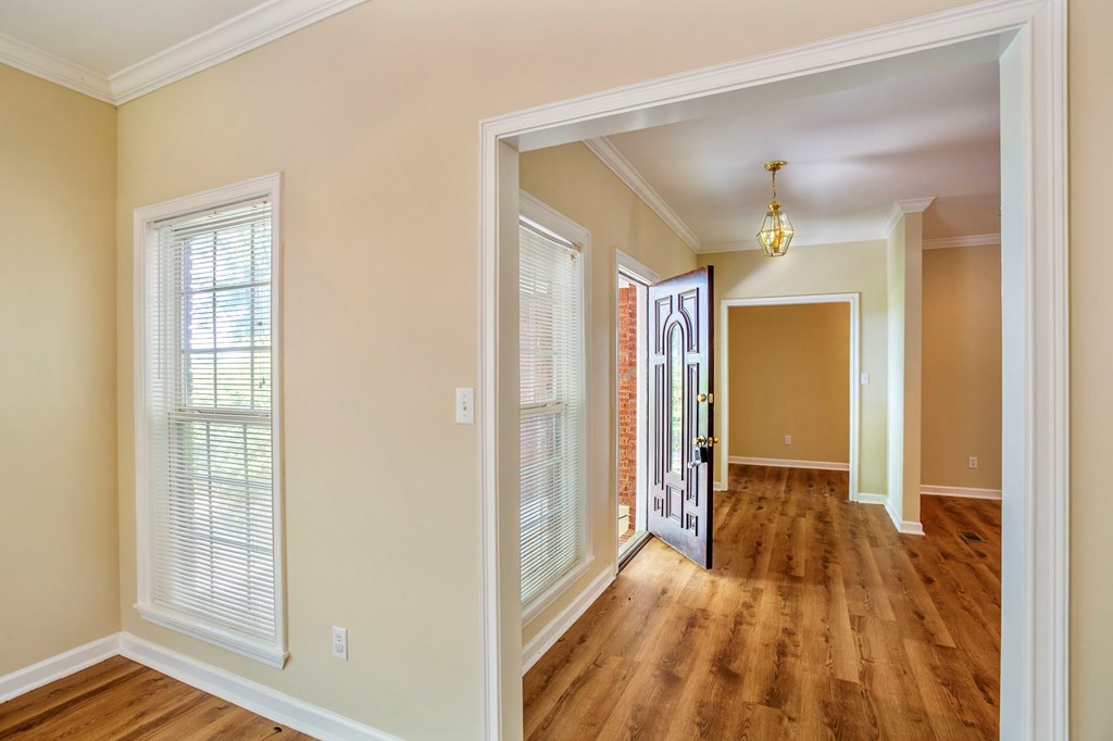 271 Woodlawn Drive