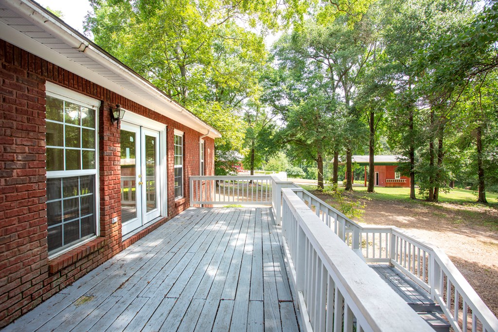 271 Woodlawn Drive