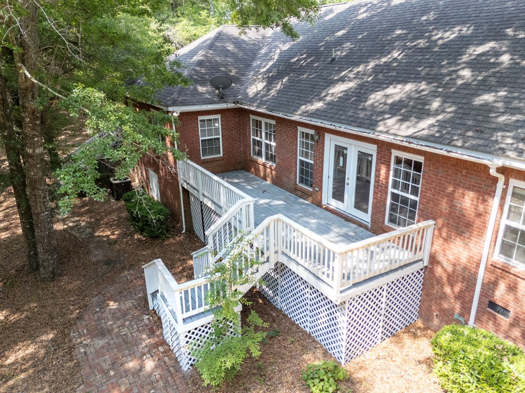 271 Woodlawn Drive