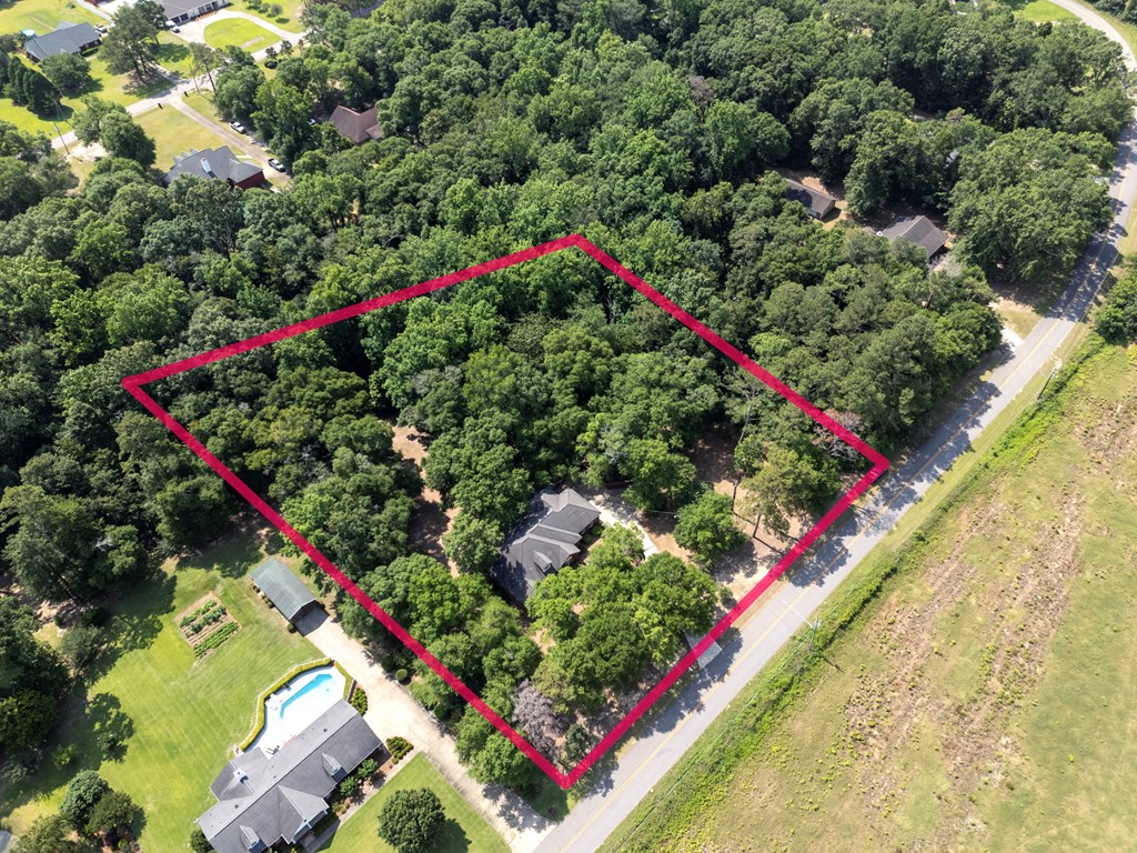 271 Woodlawn Drive
