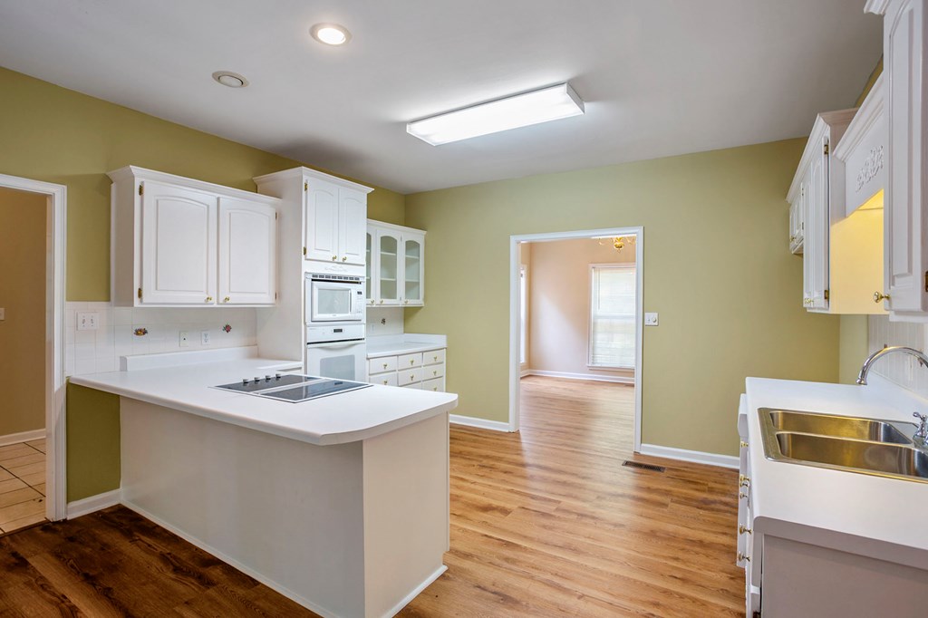 271 Woodlawn Drive