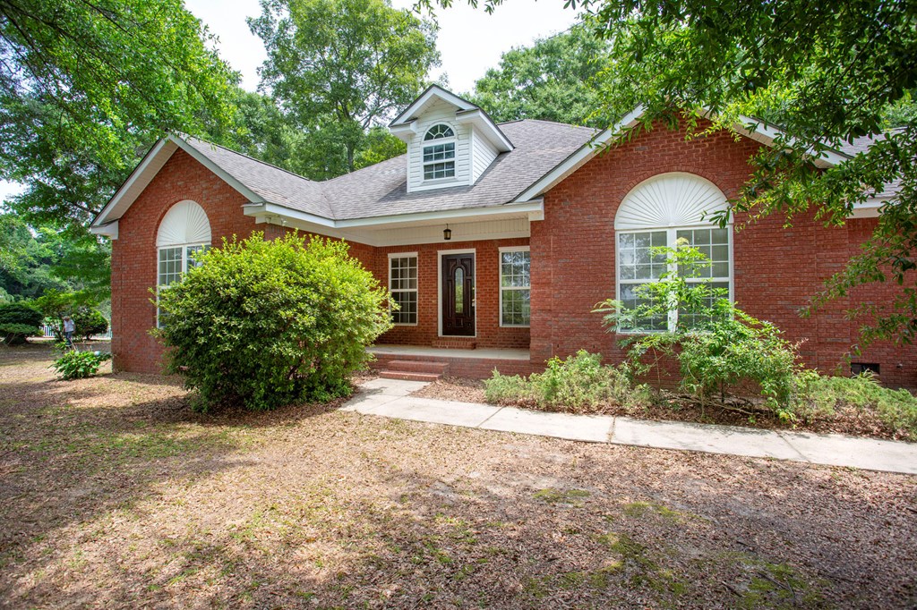 271 Woodlawn Drive