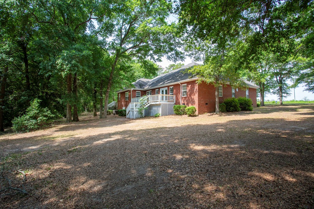 271 Woodlawn Drive