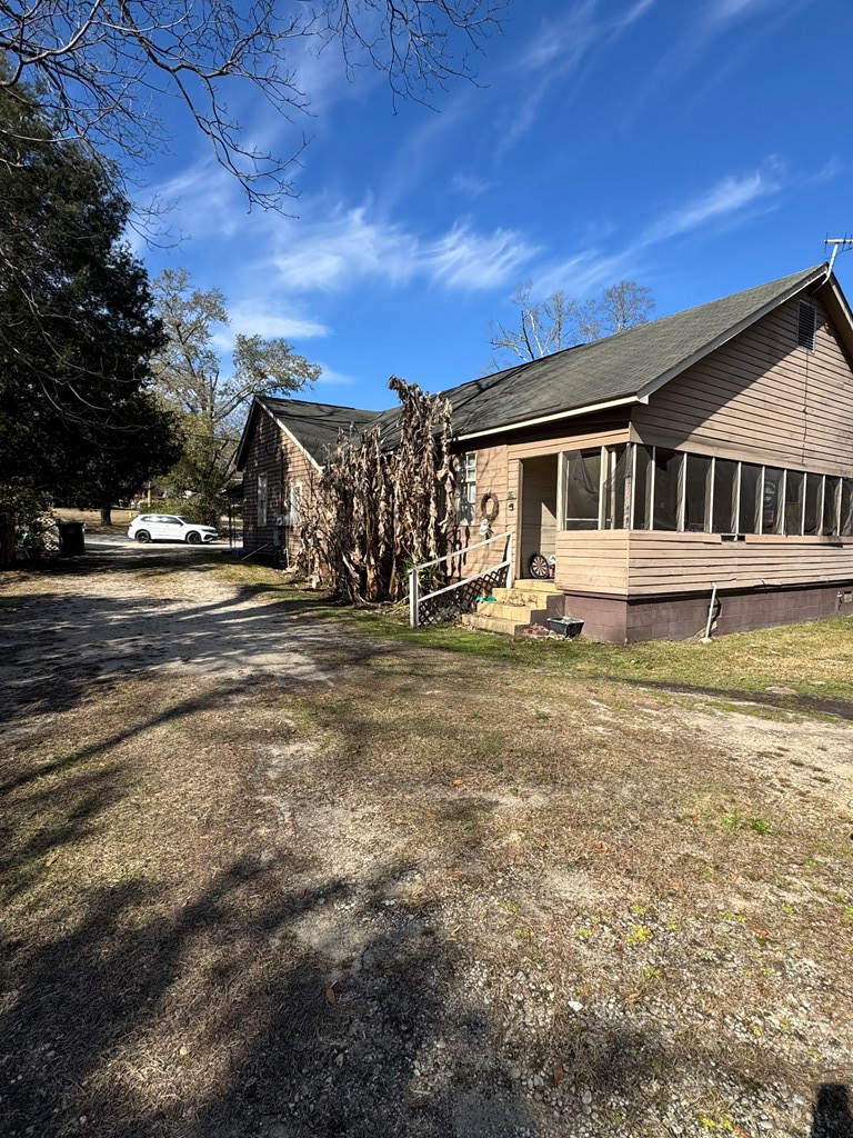 135 Sanford Avenue