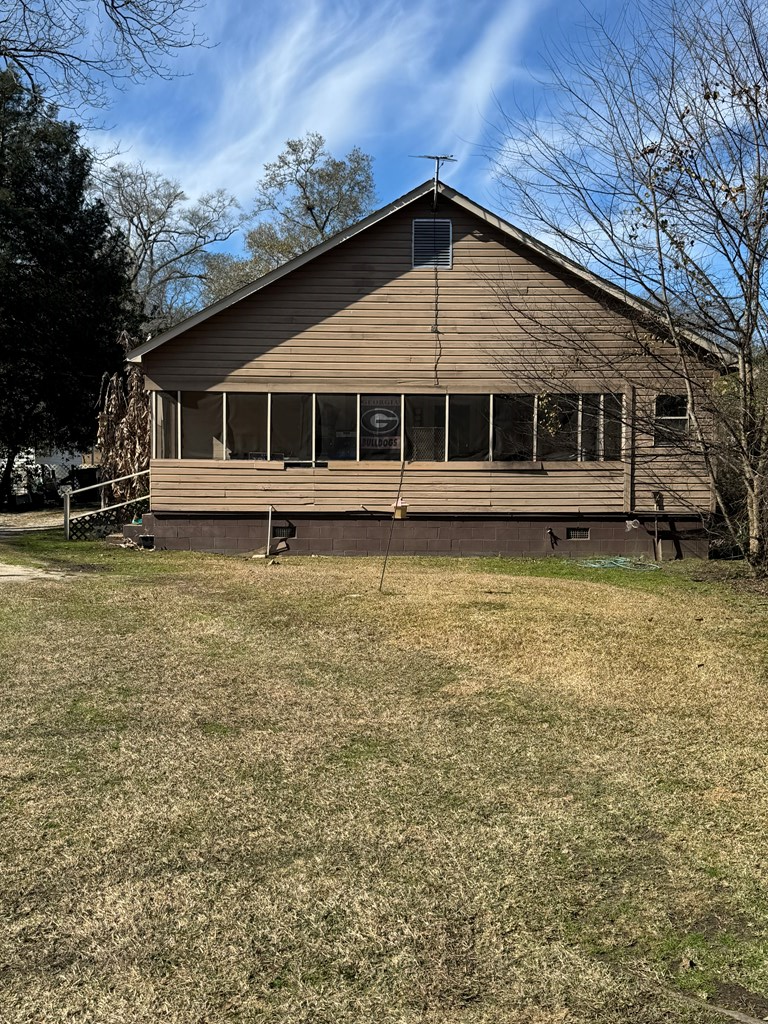 135 Sanford Avenue