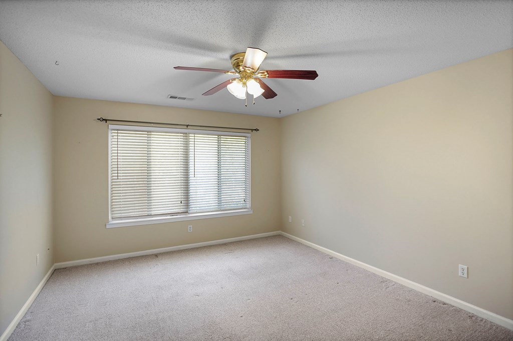 156 Canterbury Drive