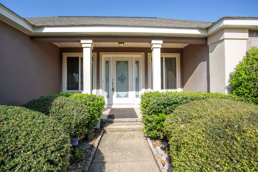 156 Canterbury Drive