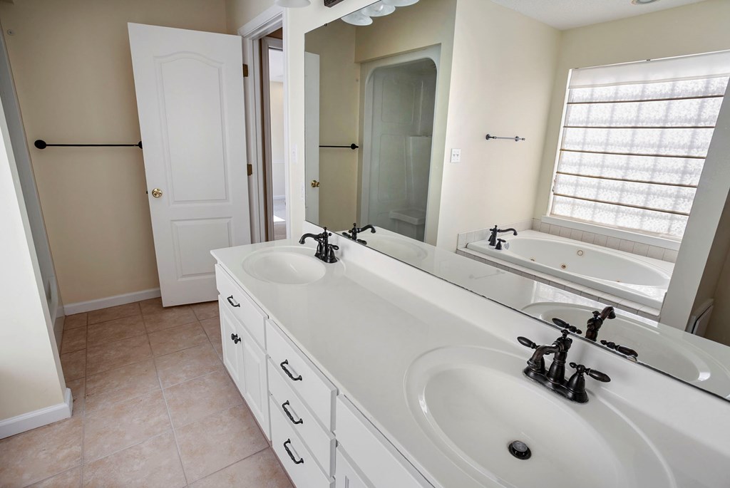 156 Canterbury Drive