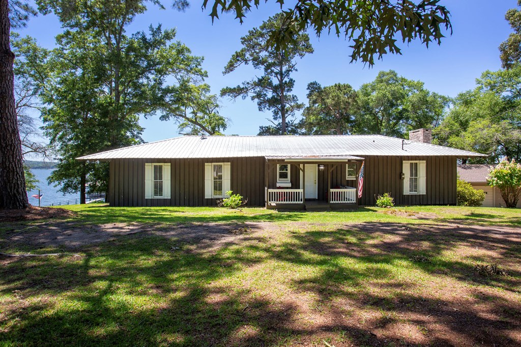 64 Poya Point