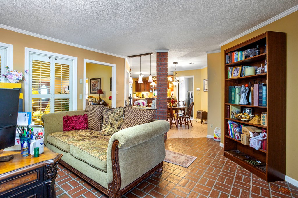 107 Pebble Beach Drive