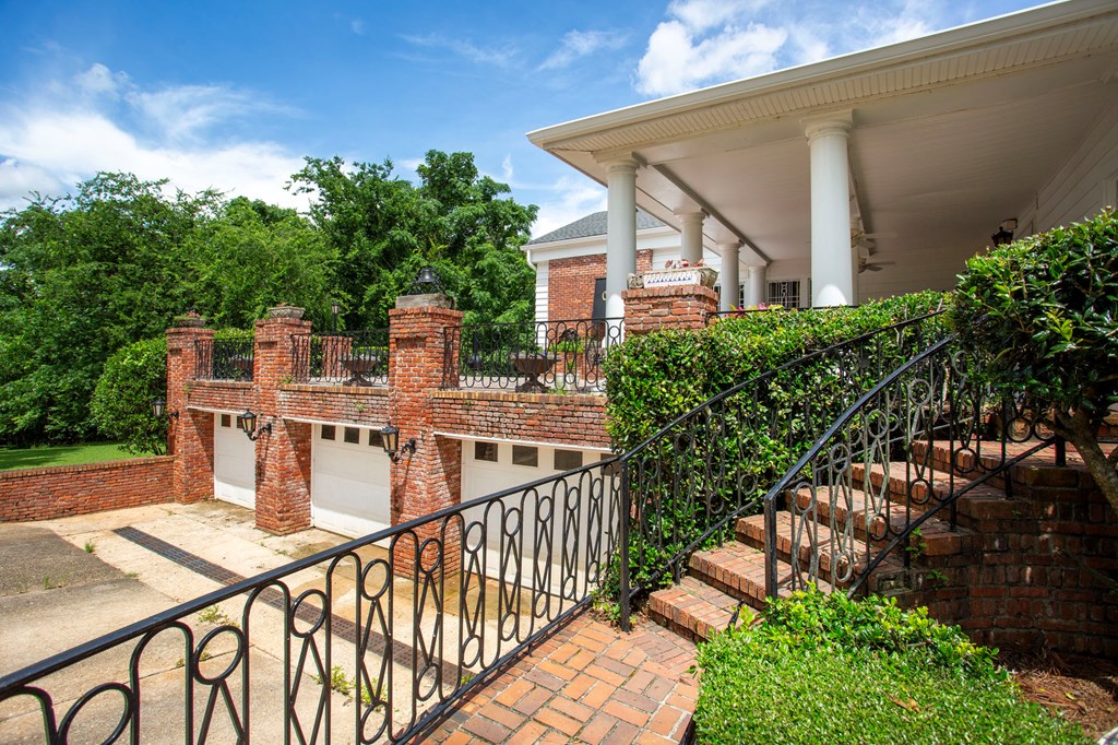 504 Cedar Heights Road