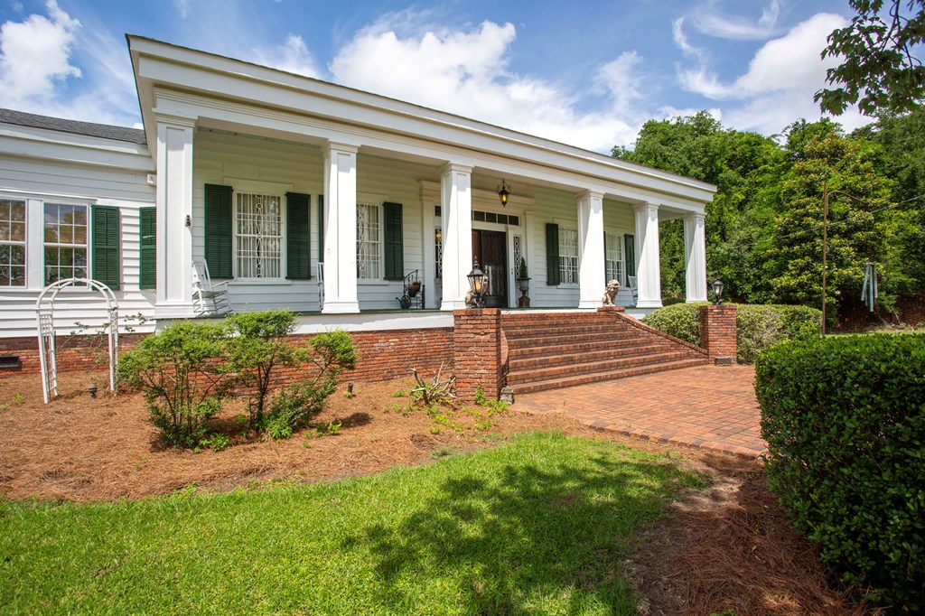 504 Cedar Heights Road