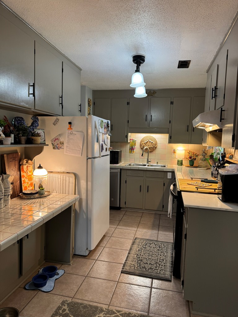 1101 Doren Drive