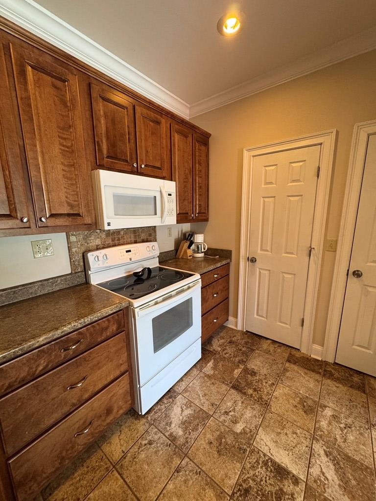 161 Sunflower Court