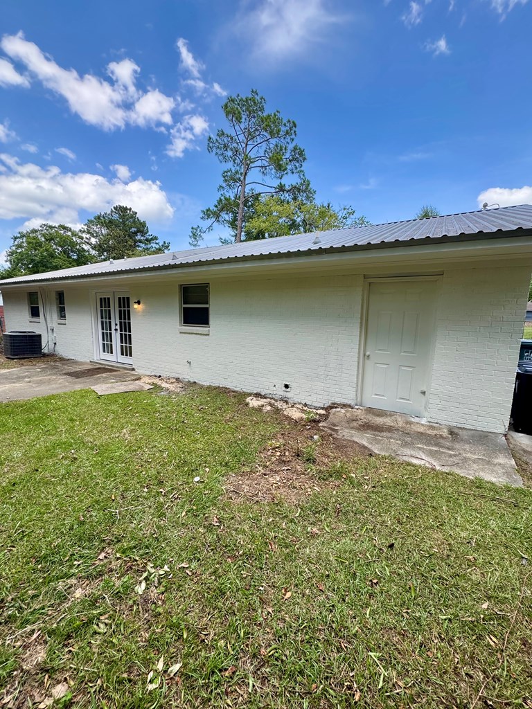 104 Fairlane Drive
