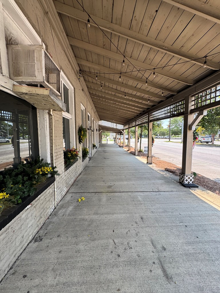 141 N Eufaula Avenue