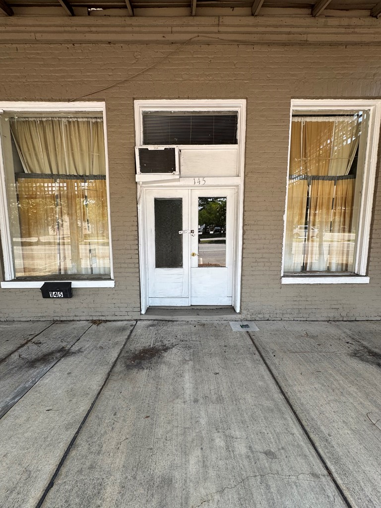 141 N Eufaula Avenue