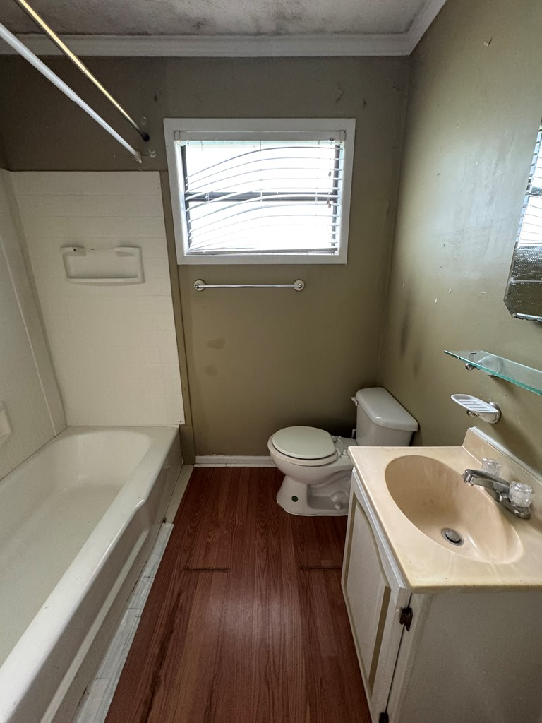 105 Glen Iris Drive