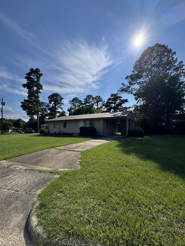 105 Glen Iris Drive