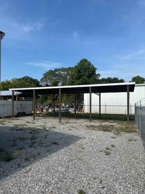 904 Pine Ave.
