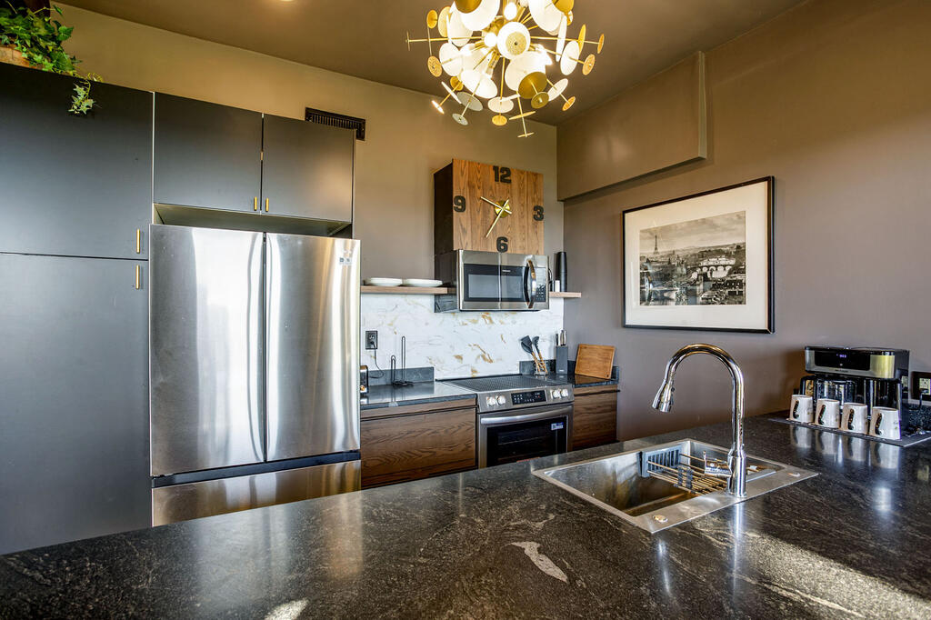 115 Riverside Drive