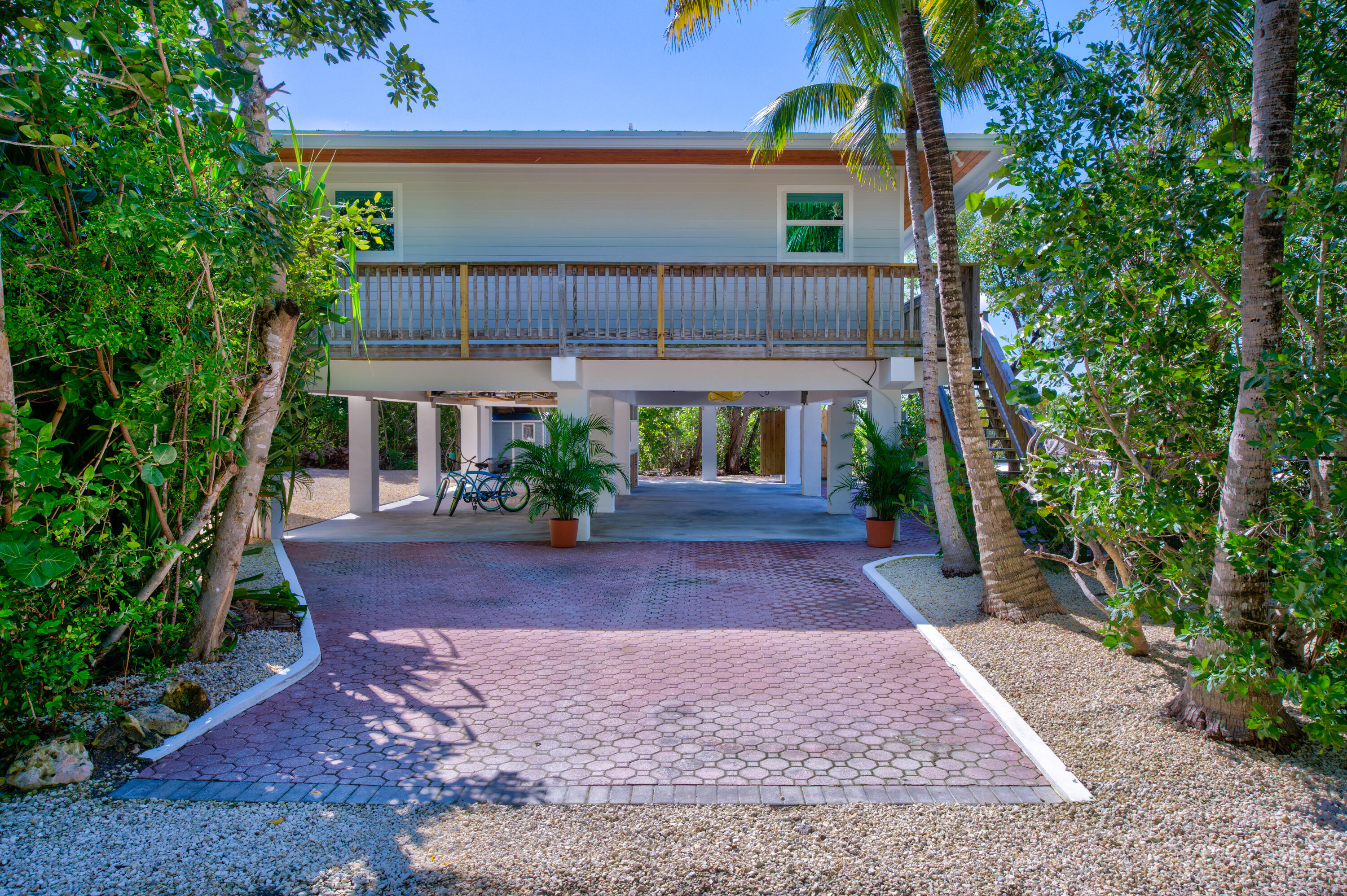 27984 Barton Avenue