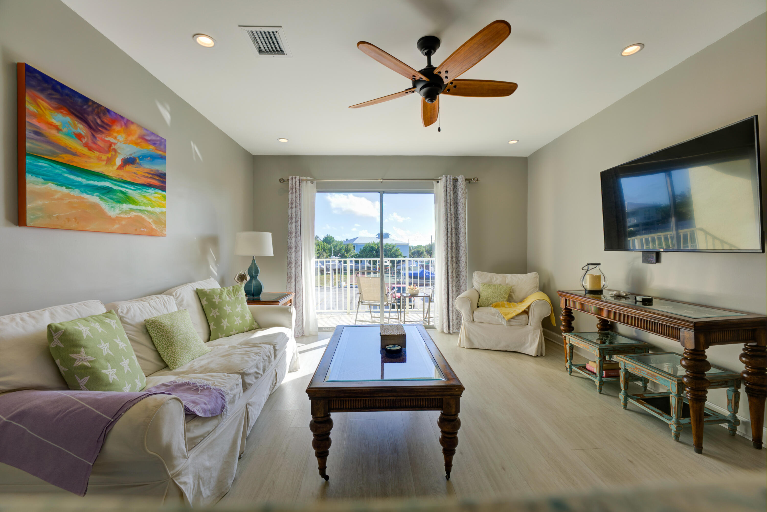 105 Avenue D Unit: 113