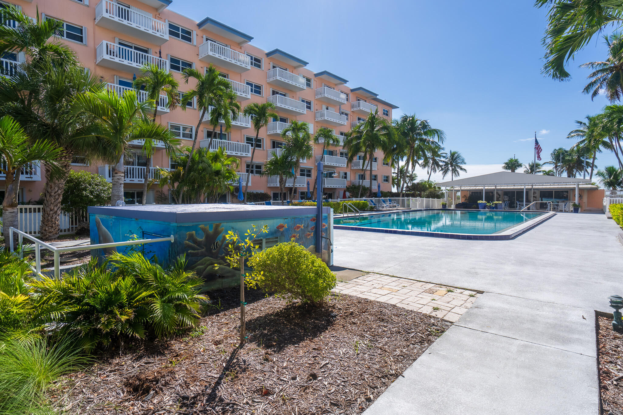 2601 S Roosevelt Boulevard Unit: APT 103C