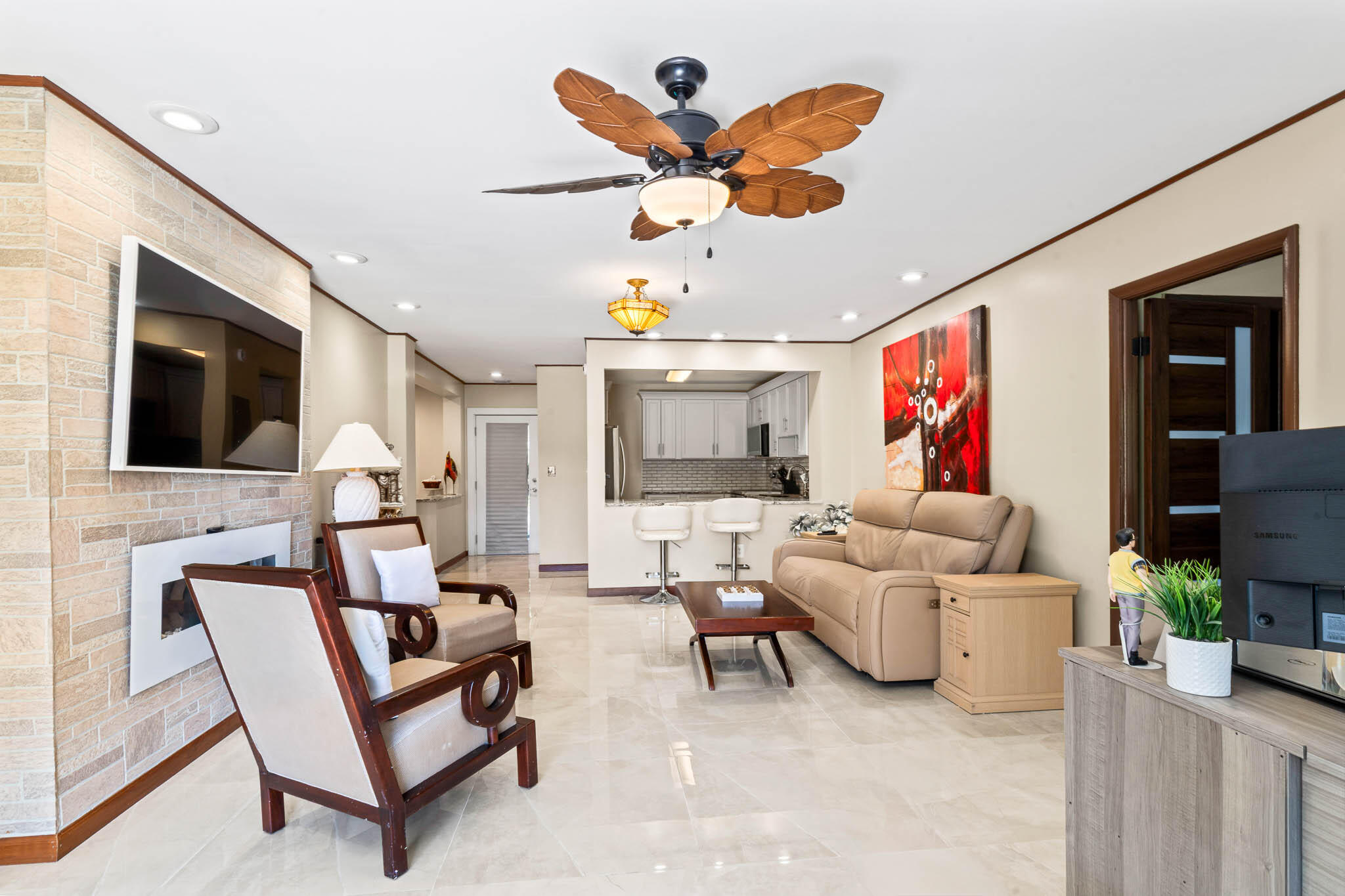 2601 S Roosevelt Boulevard Unit: APT 103C