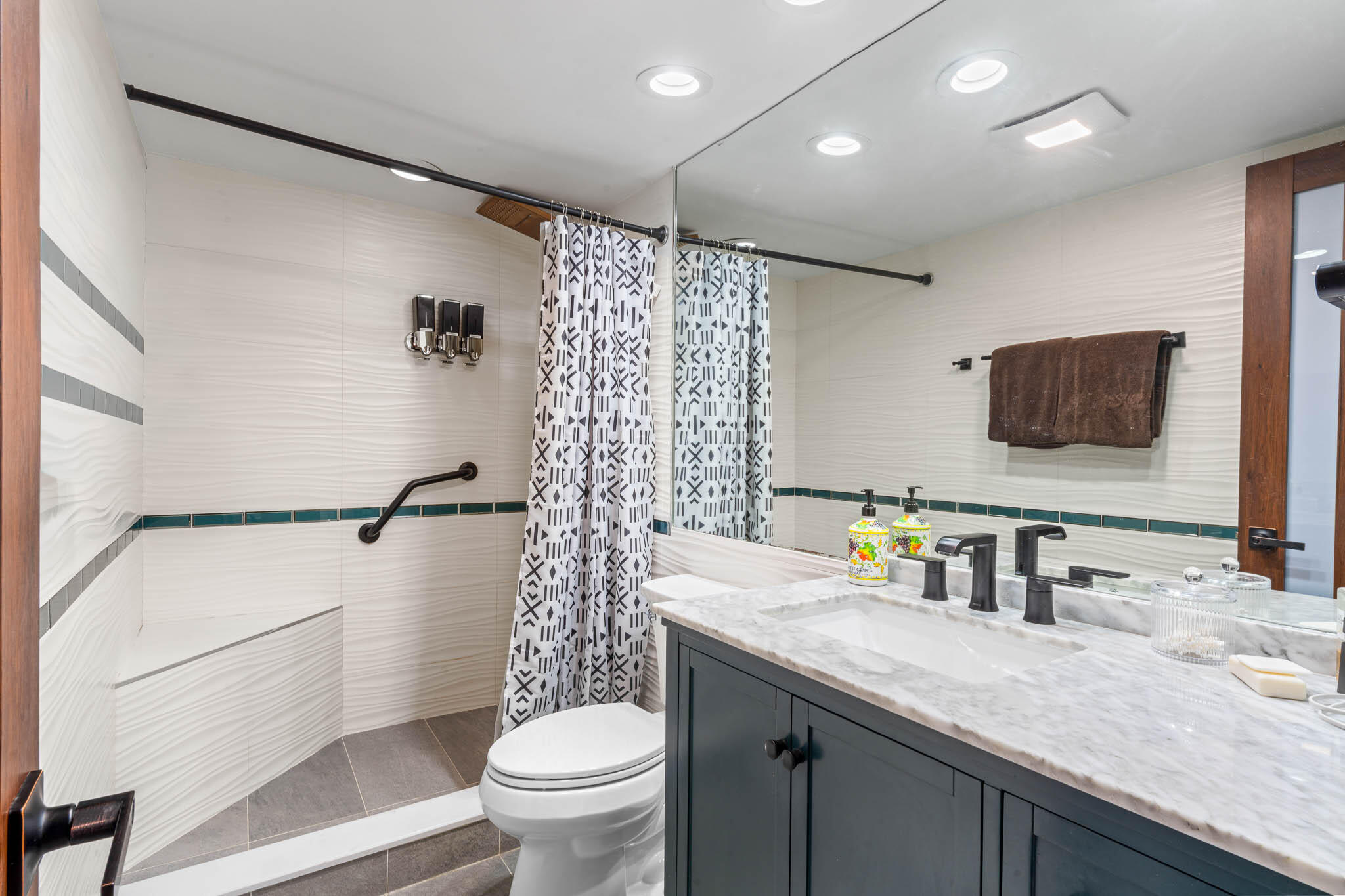 2601 S Roosevelt Boulevard Unit: APT 103C