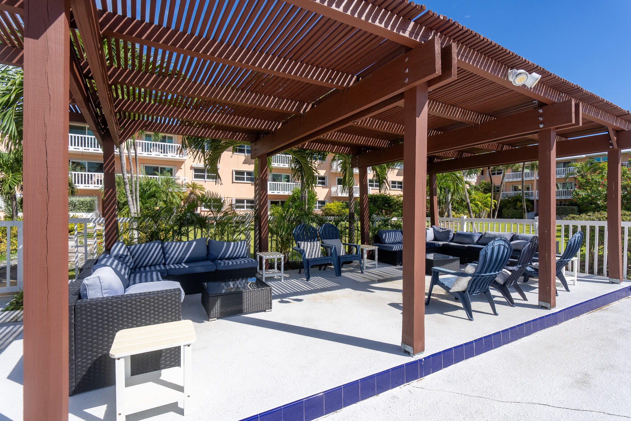 2601 S Roosevelt Boulevard Unit: APT 103C