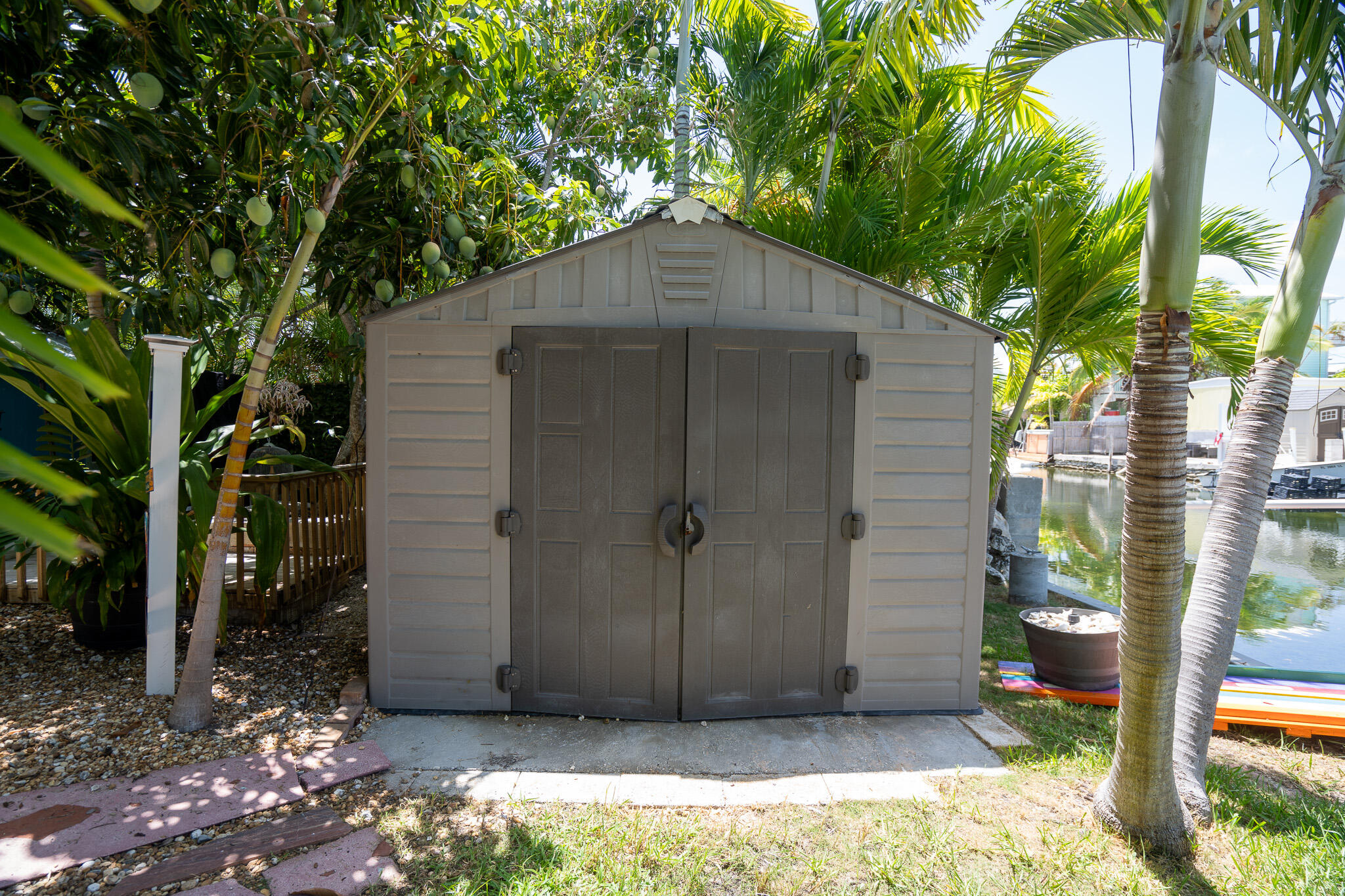 12 Bay Drive