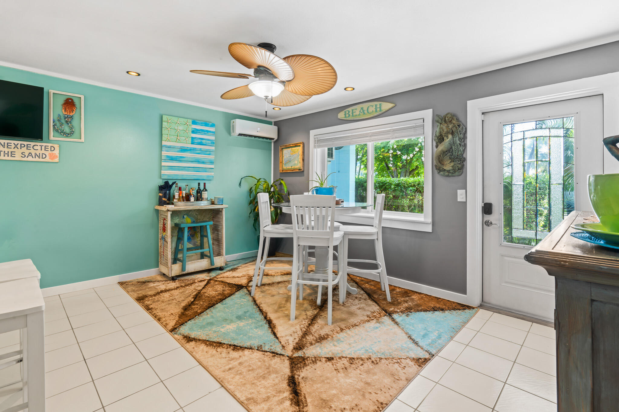 12 Bay Drive