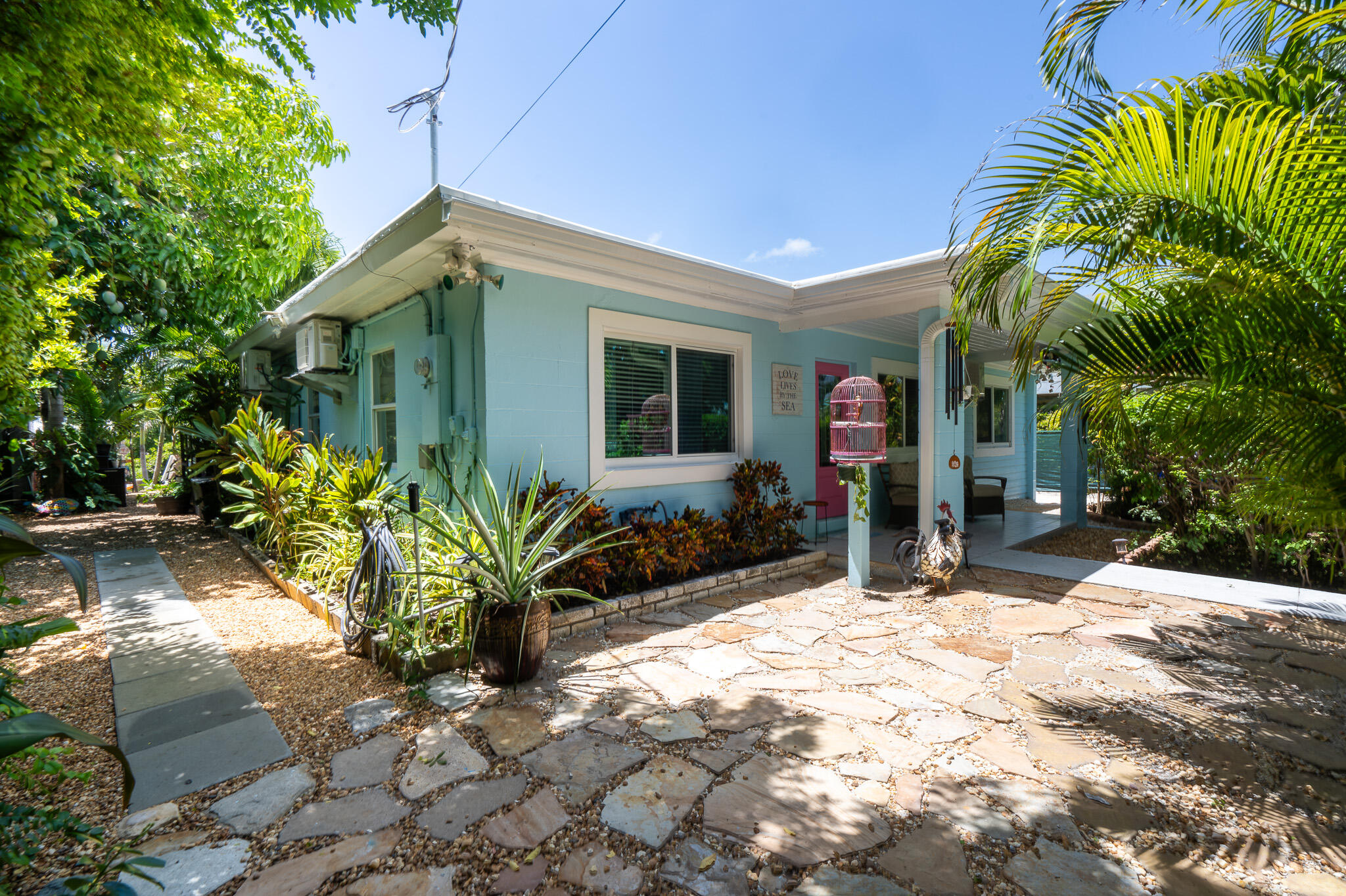 12 Bay Drive