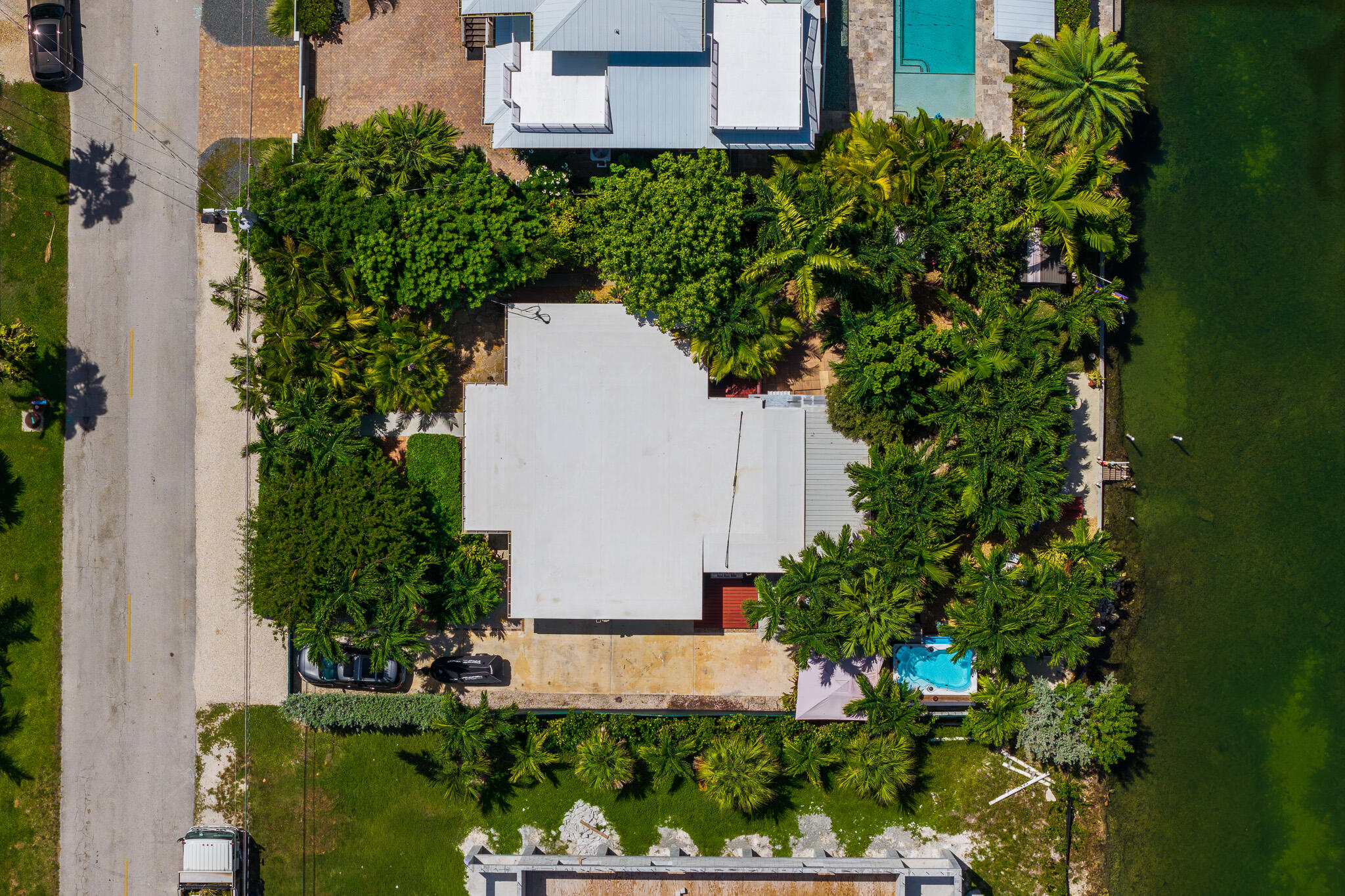 12 Bay Drive