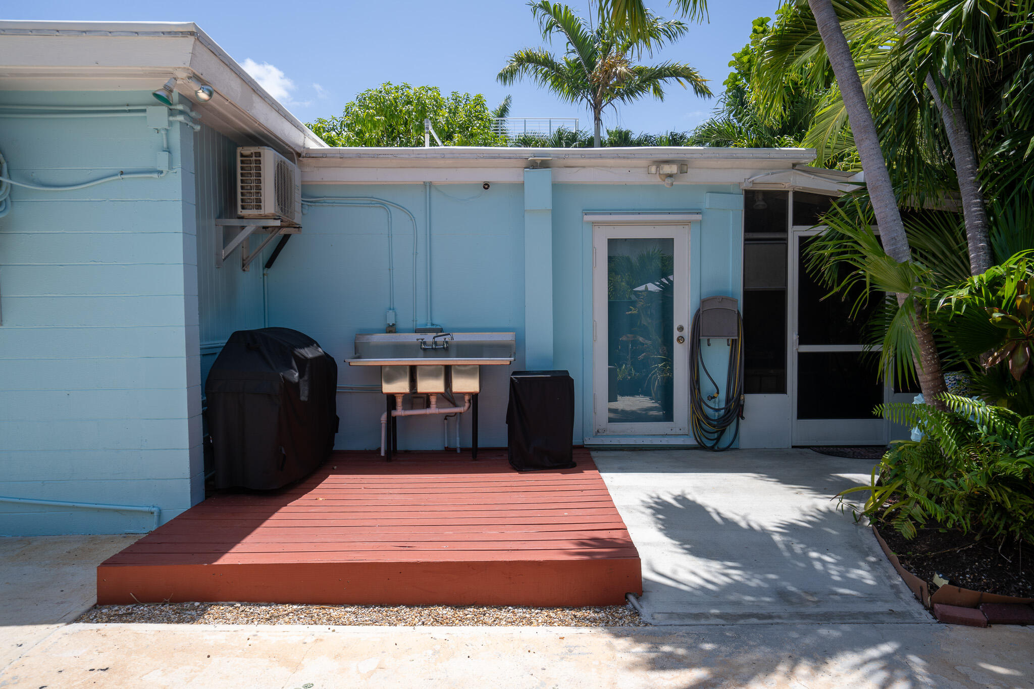 12 Bay Drive