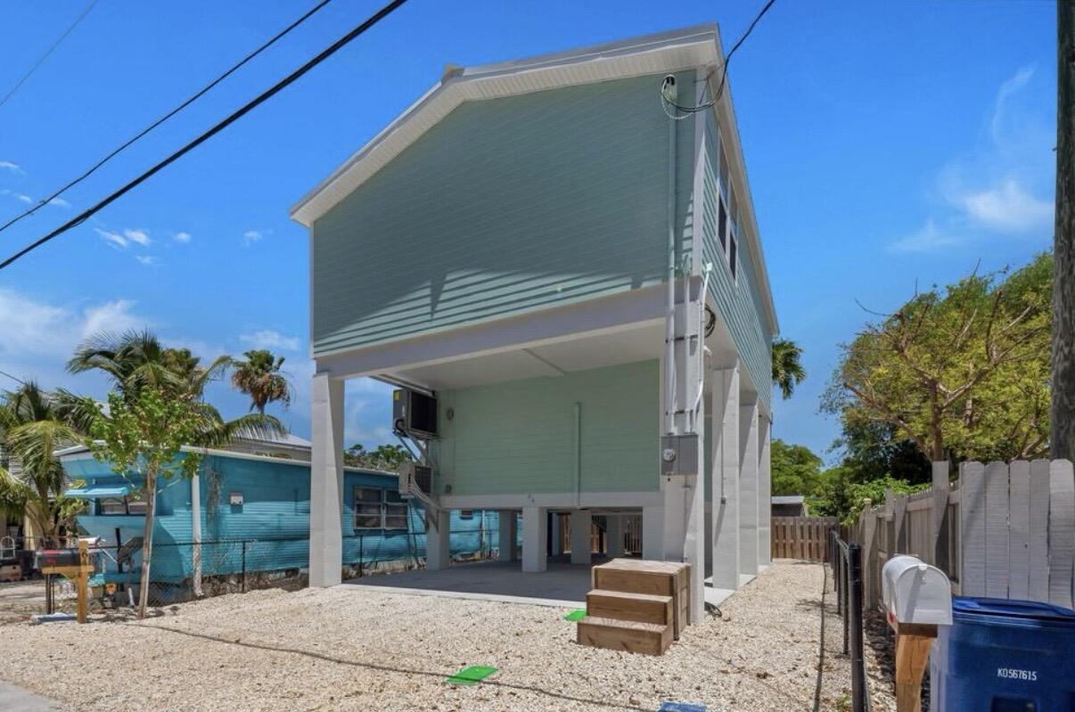 64 Ed Swift Road