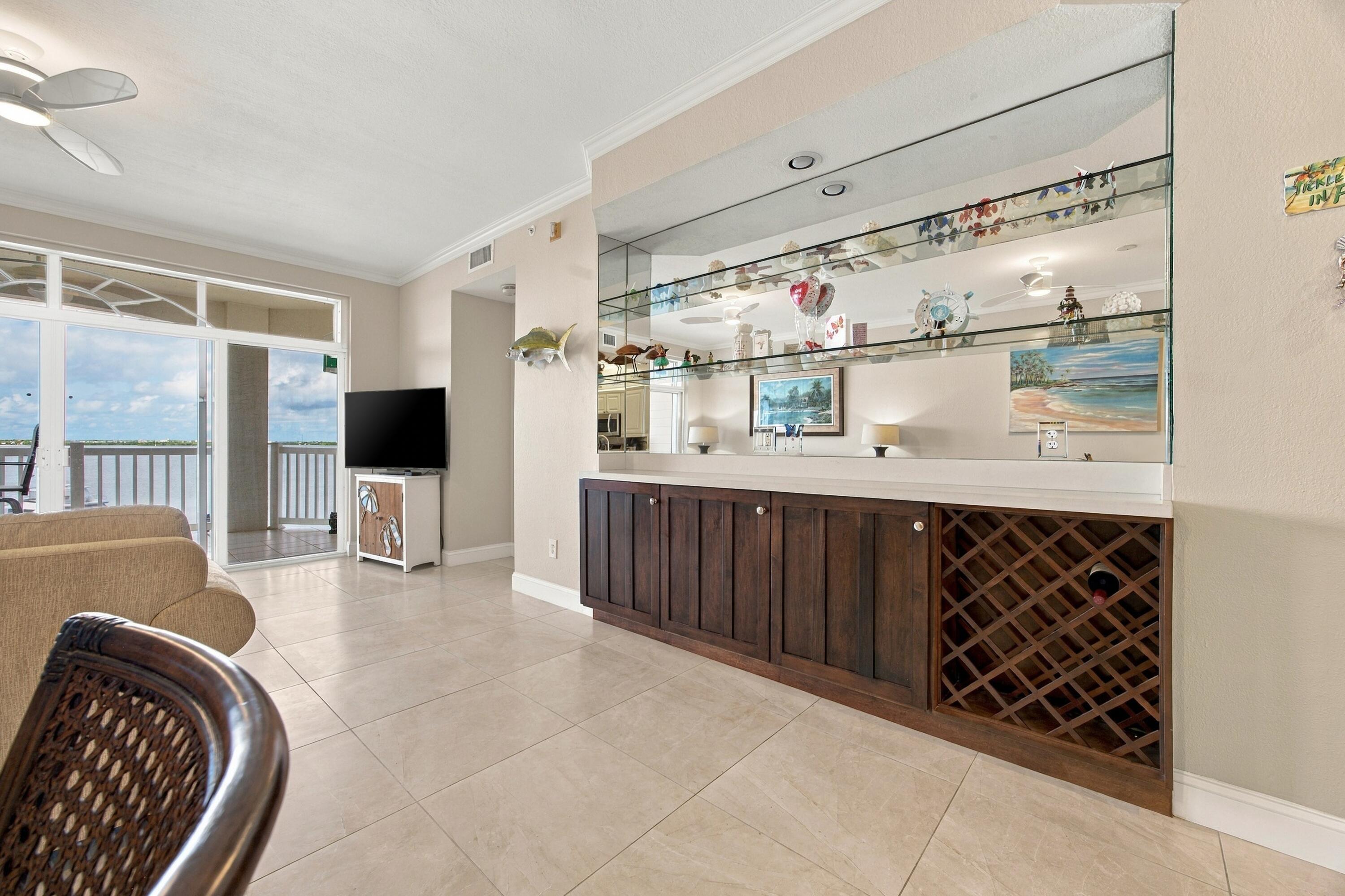 5607 College Road # B302
