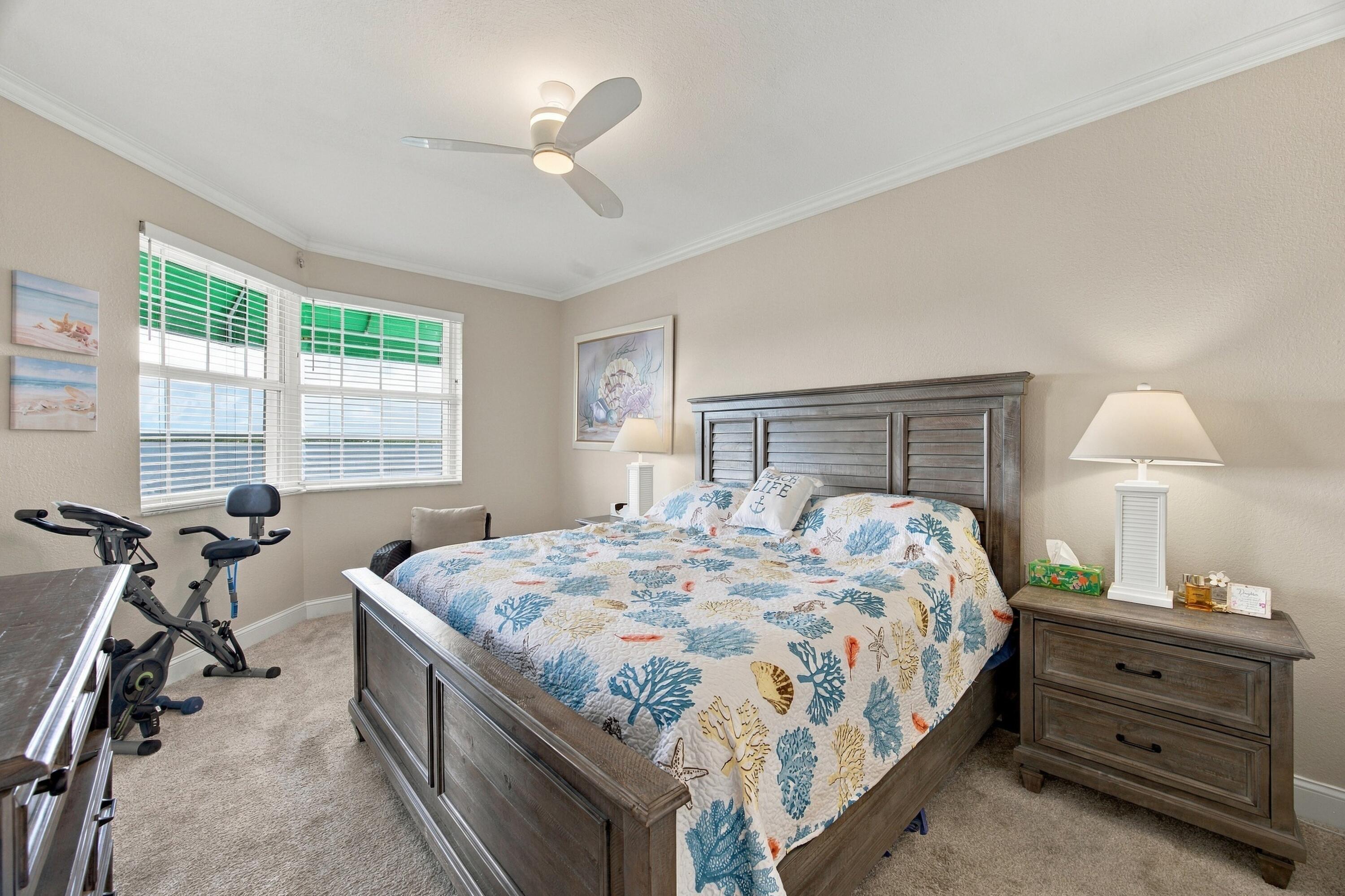 5607 College Road # B302