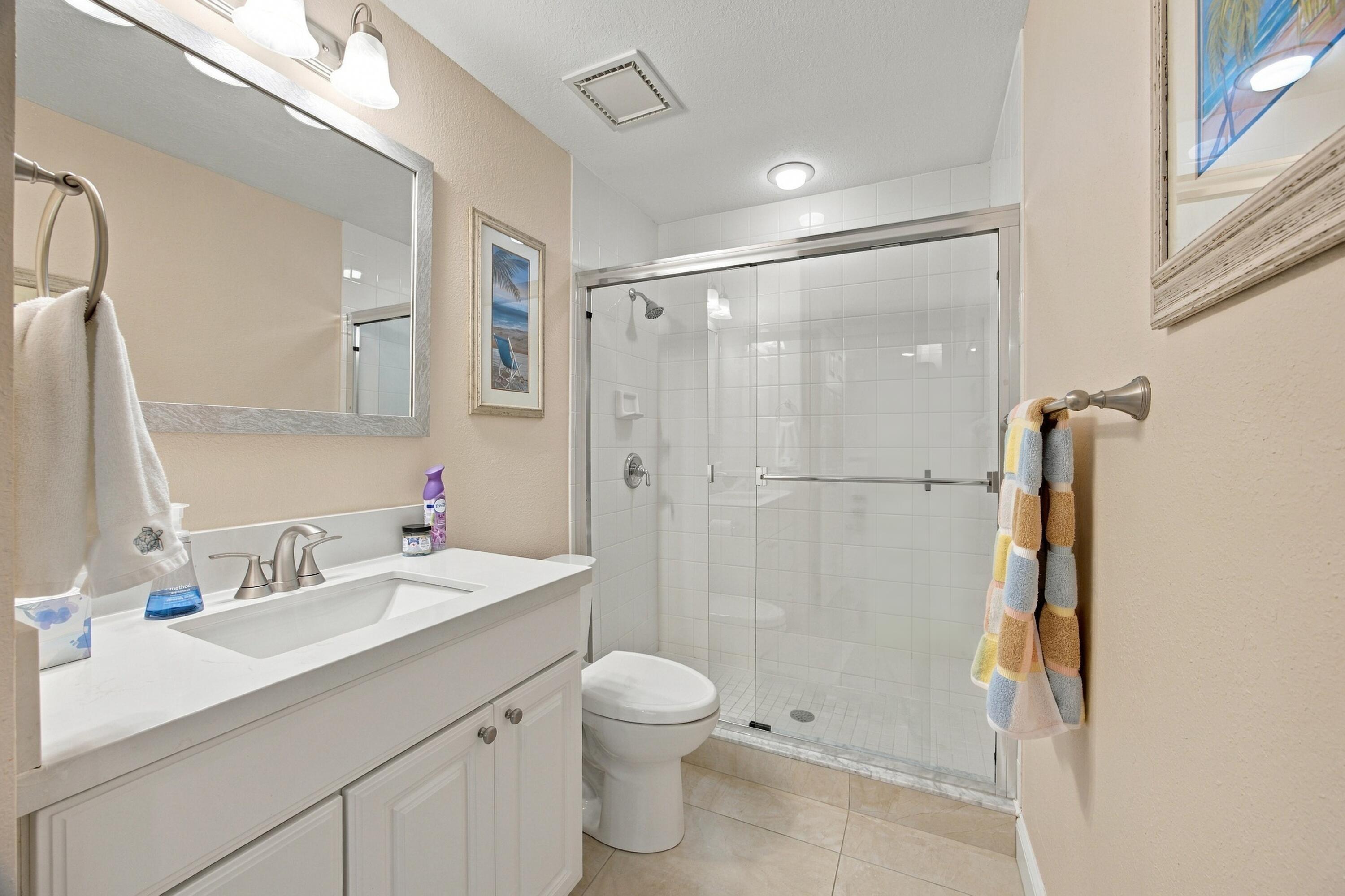 5607 College Road # B302