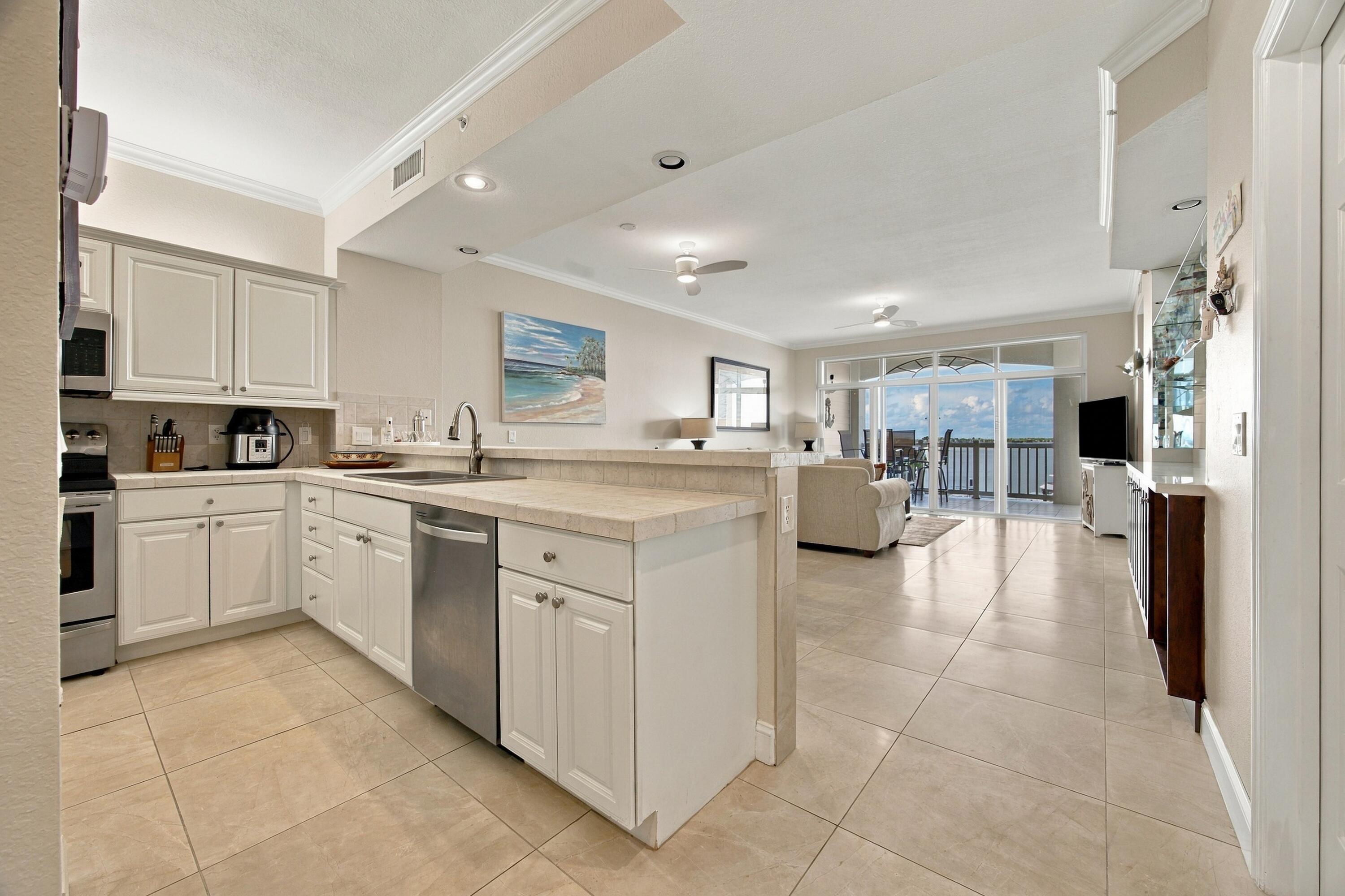 5607 College Road # B302