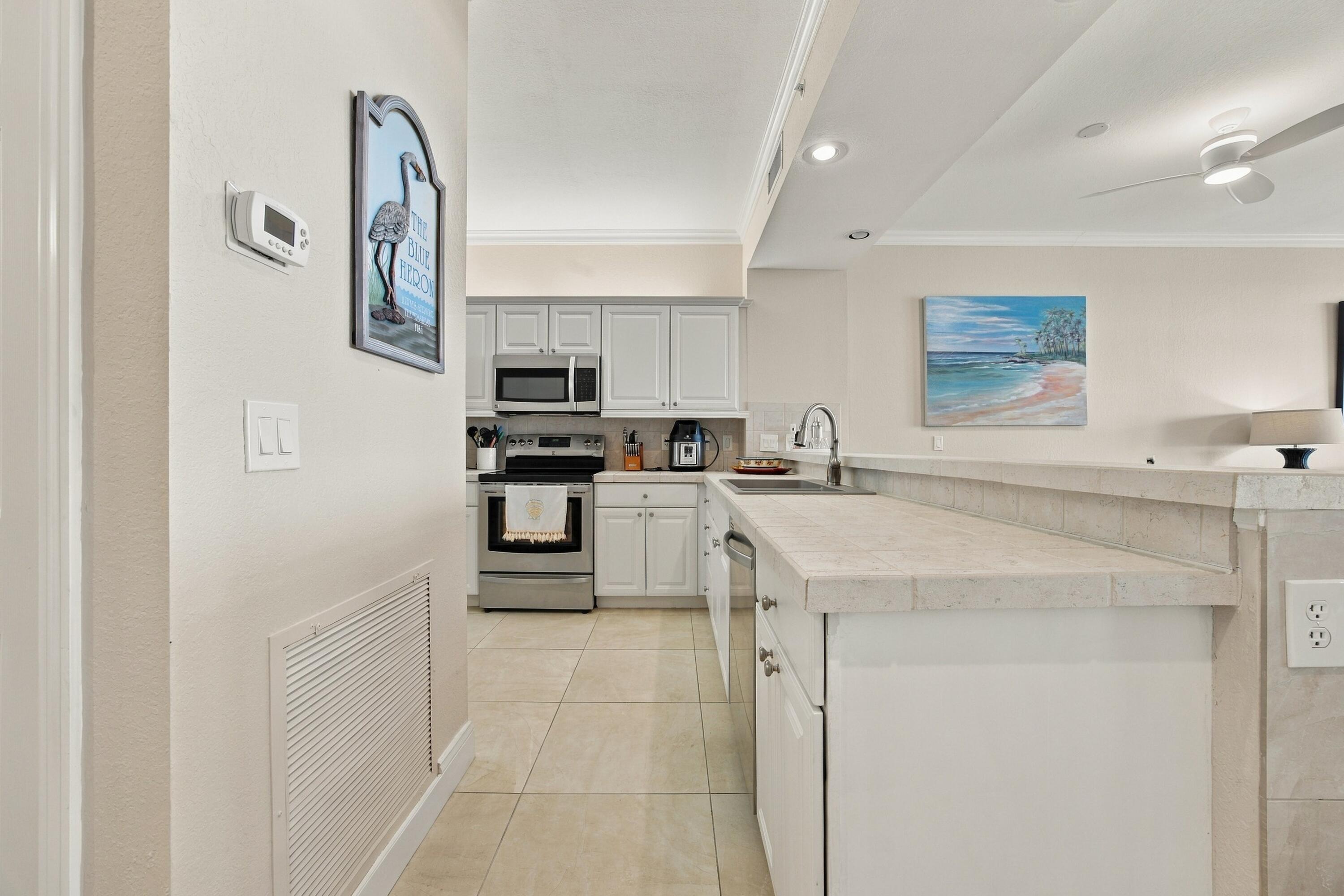 5607 College Road # B302