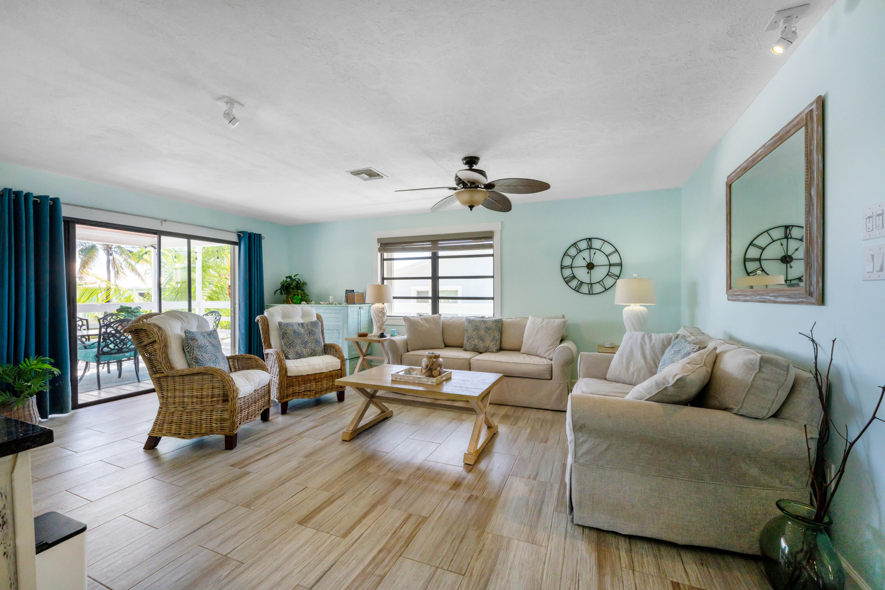 27416 Cayman Lane