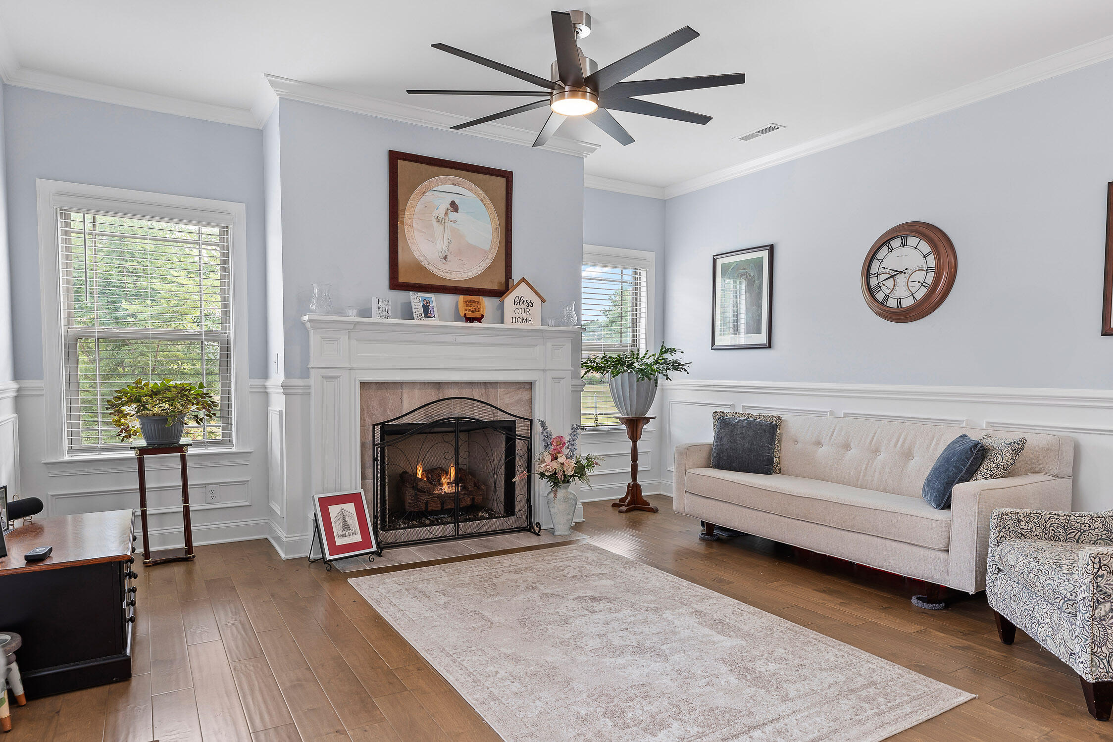 5807 Amber Valley Ln
