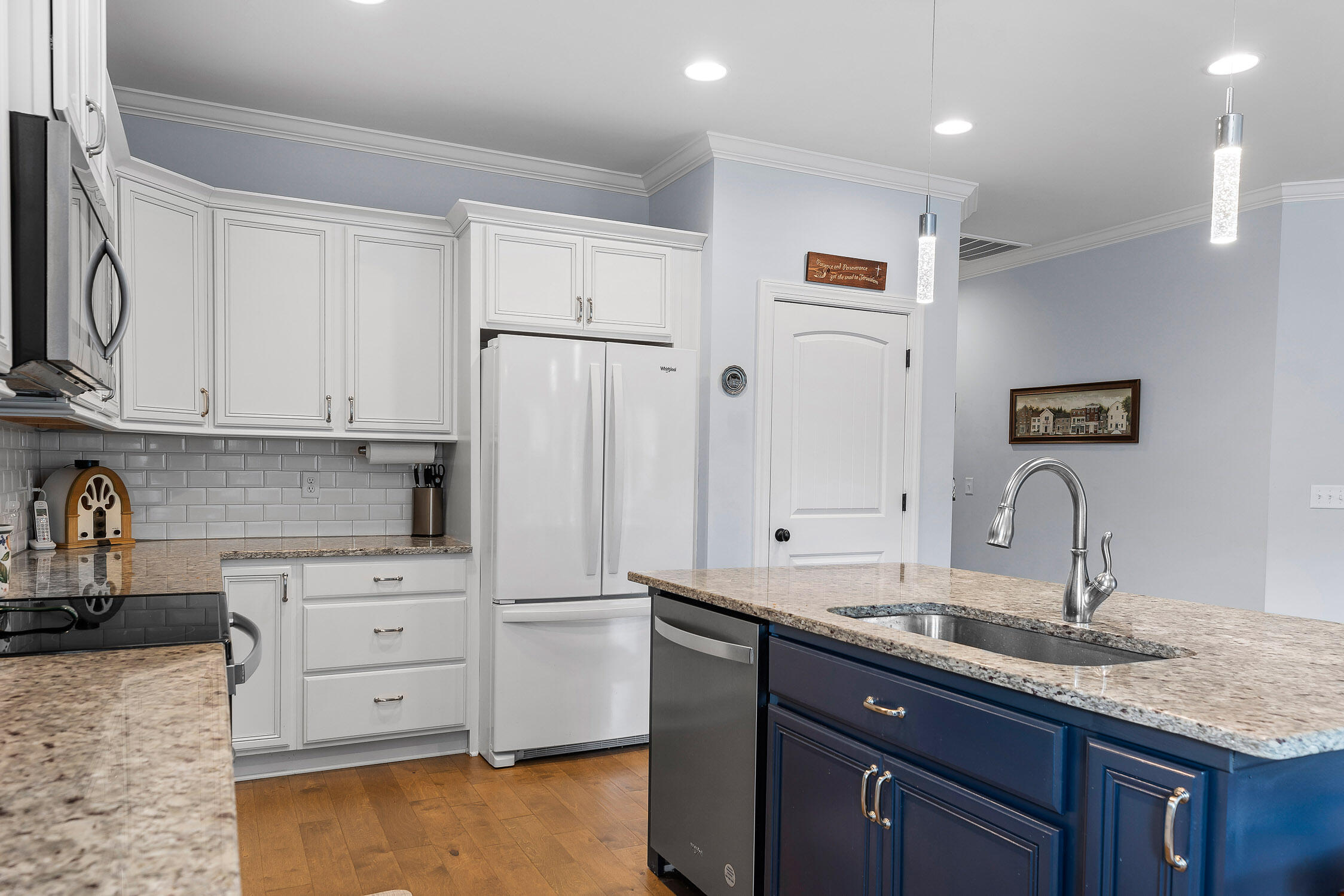 5807 Amber Valley Ln