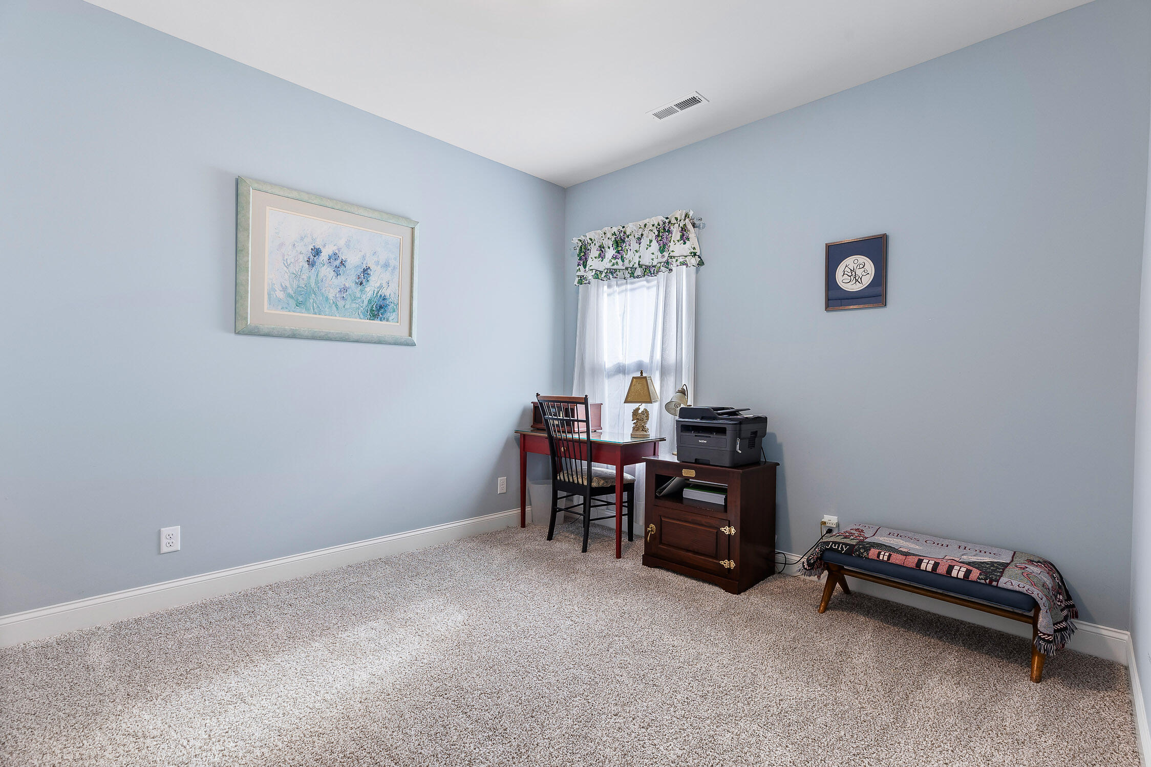 5807 Amber Valley Ln