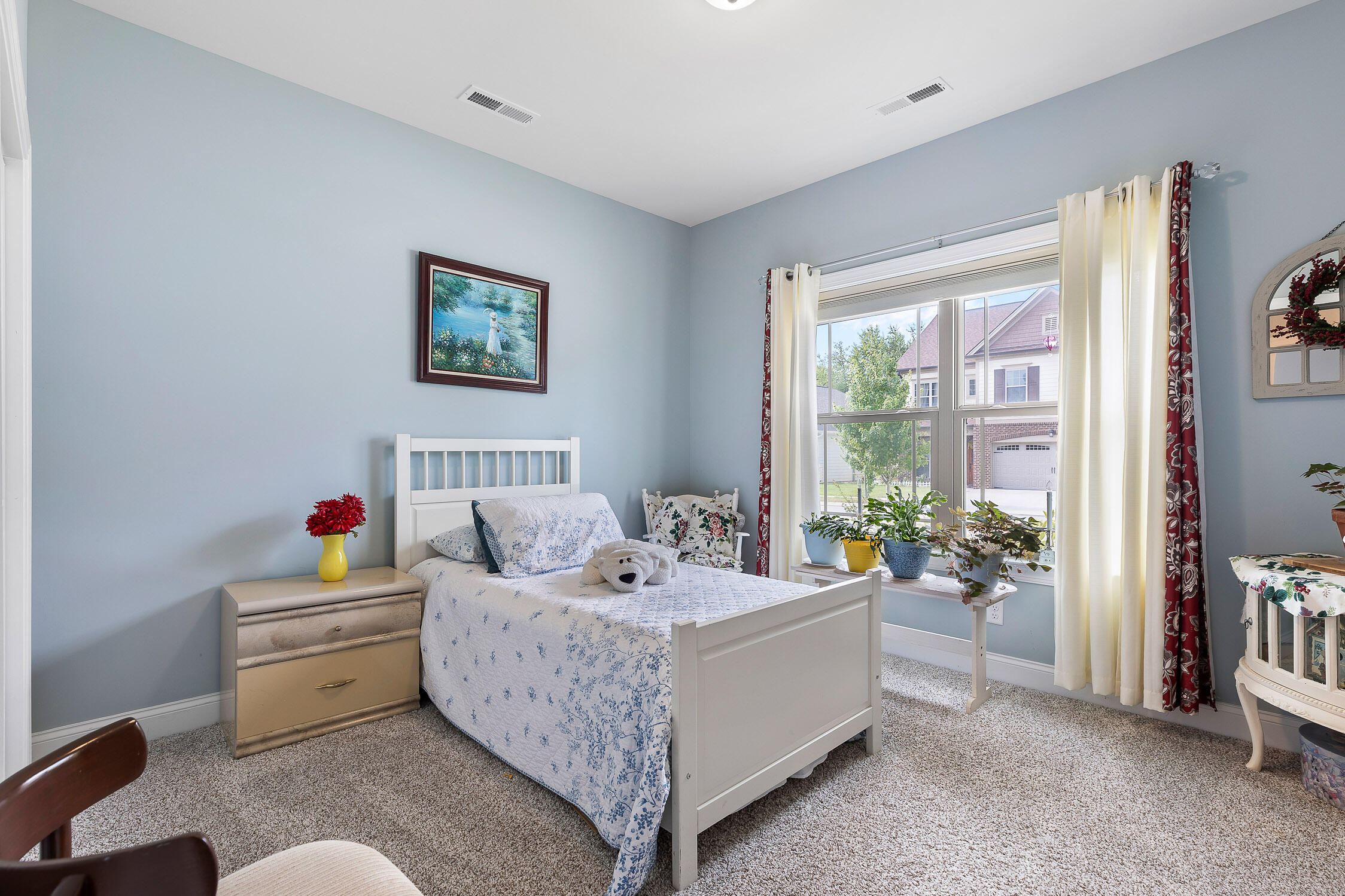 5807 Amber Valley Ln