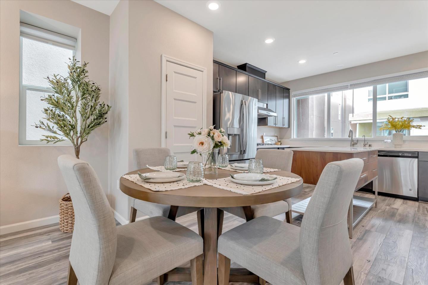 2966 Tony La Rosa PL