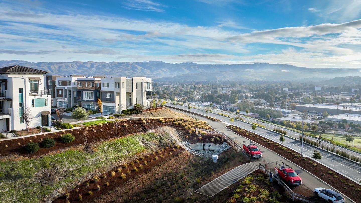 2966 Tony La Rosa PL